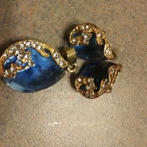 Earrings and pendant